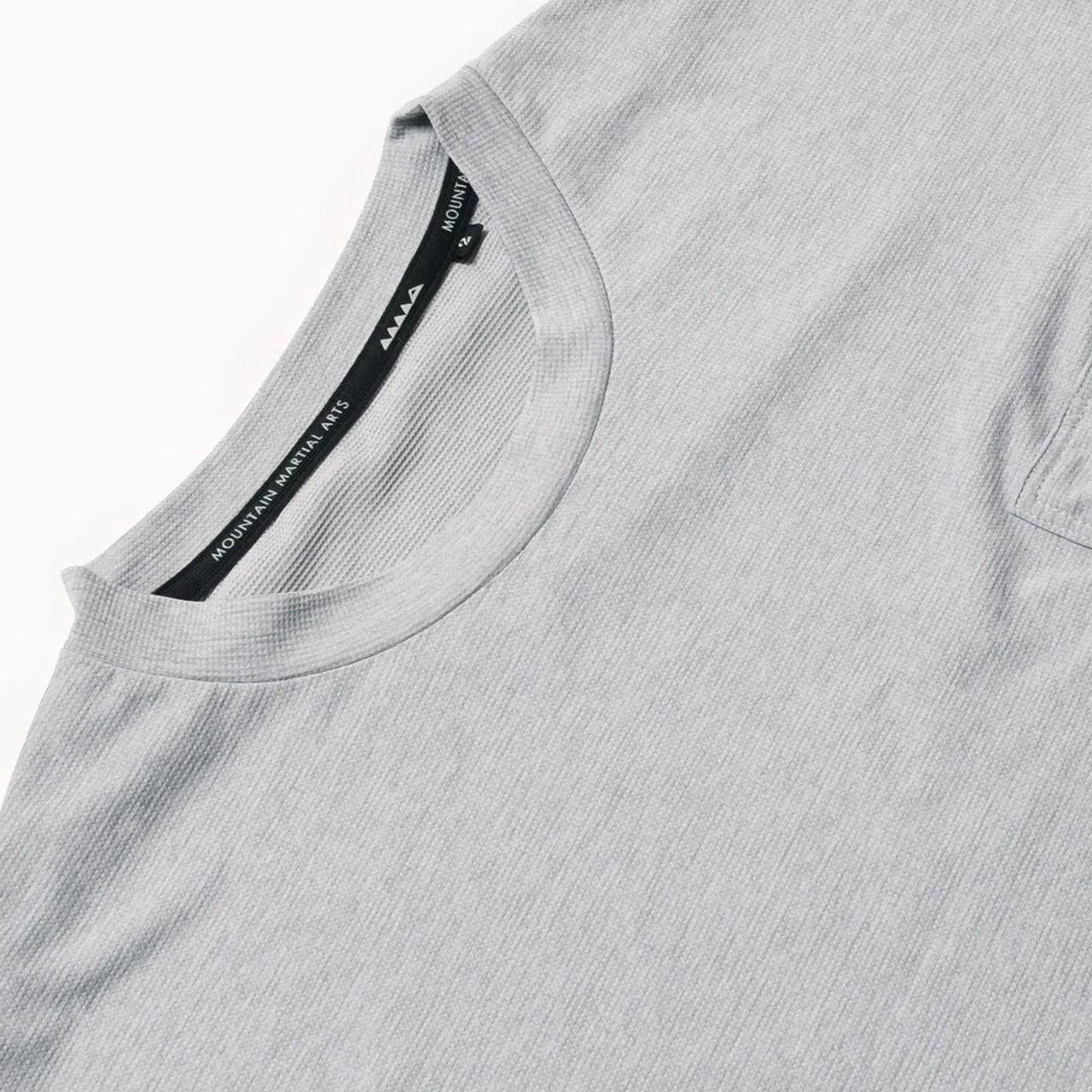 Mountain Martial Arts (MMA) - Dry Pocket Tee (Gris)