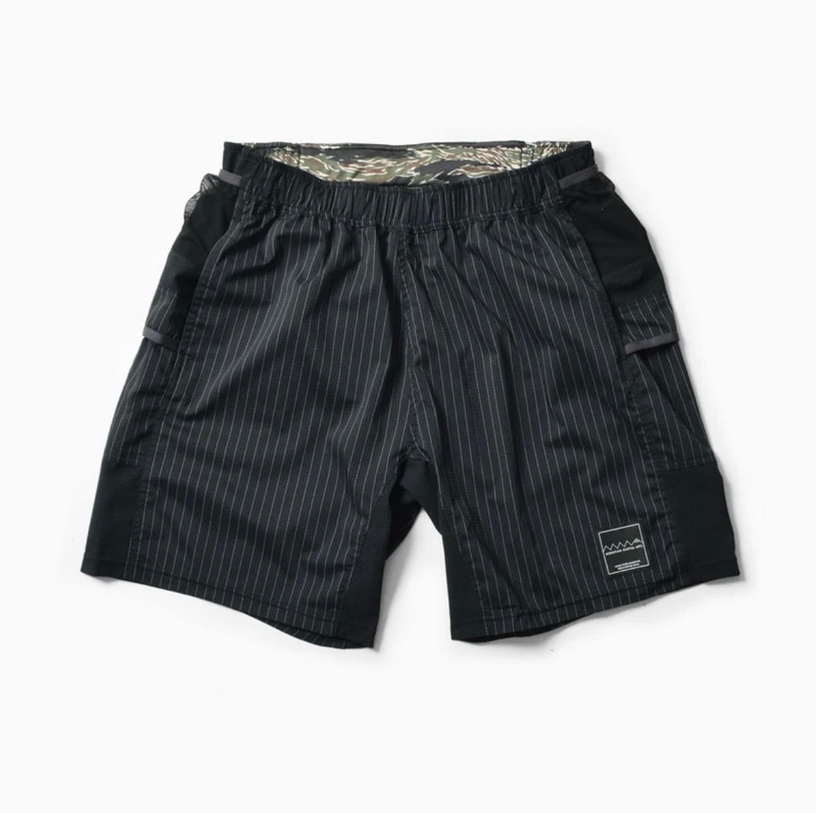 Mountain Martial Arts (MMA) 7-pockets Run Shorts V8 (Noir)